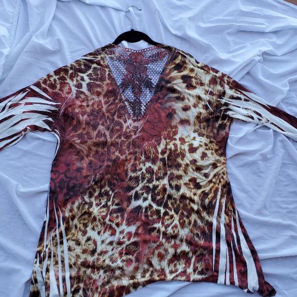 Reba - Picture 4 of 5